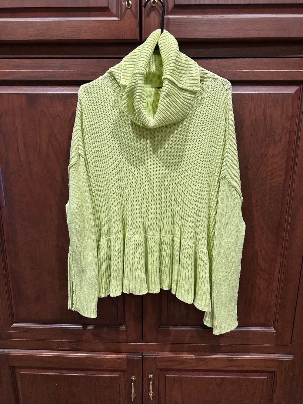 Free People peplum sweater sz S